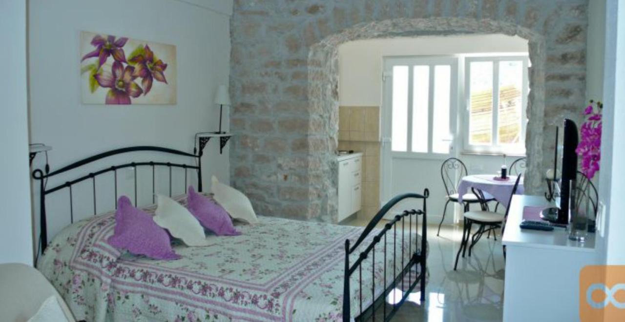 Apartments Djurdjica Povlja  Εξωτερικό φωτογραφία